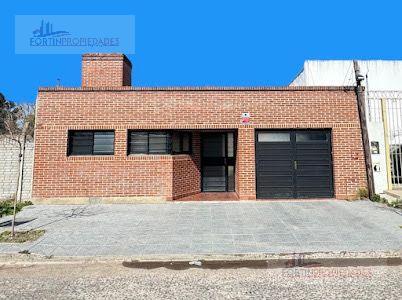 Casa en  venta en la plata