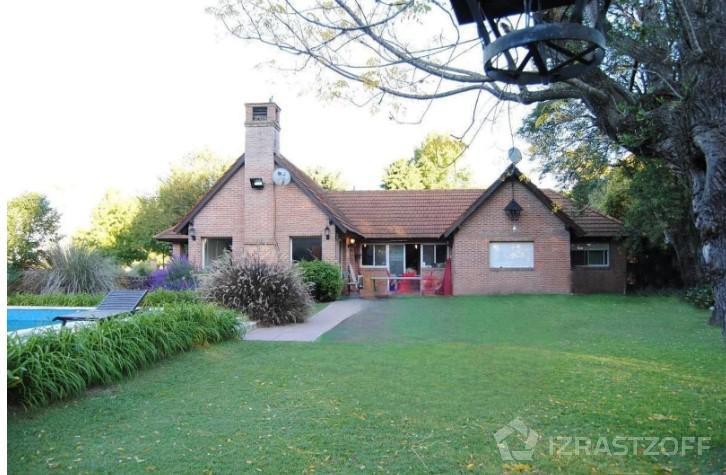 Casa en alquiler anual en Las Beatrices