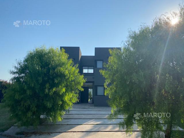 CASA EN ALQUILER A LA LAGUNA EN EL CANTON - MAROTO PROPIEDADES