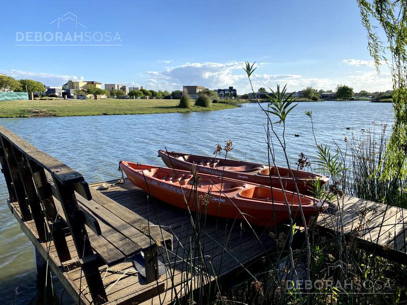 Casa en VENTA al Agua 4 AMBIENTES Piscina y Muelle! - El Cantón Escobar Zona Norte