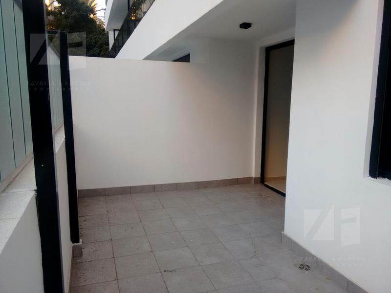 Alquiler: Departamento con patio en Nueva Córdoba