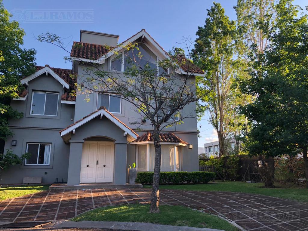 Verano 2025 - Alquiler  2da quincena de Enero 25 - Muy linda casa en  Barrio Cerrado Los Ceibos- R de Milberg - Tigre