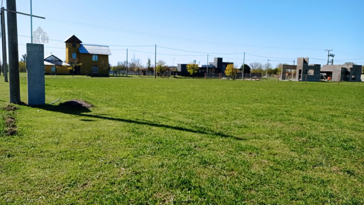 Terreno - Roldan -Escriturado- Esquina