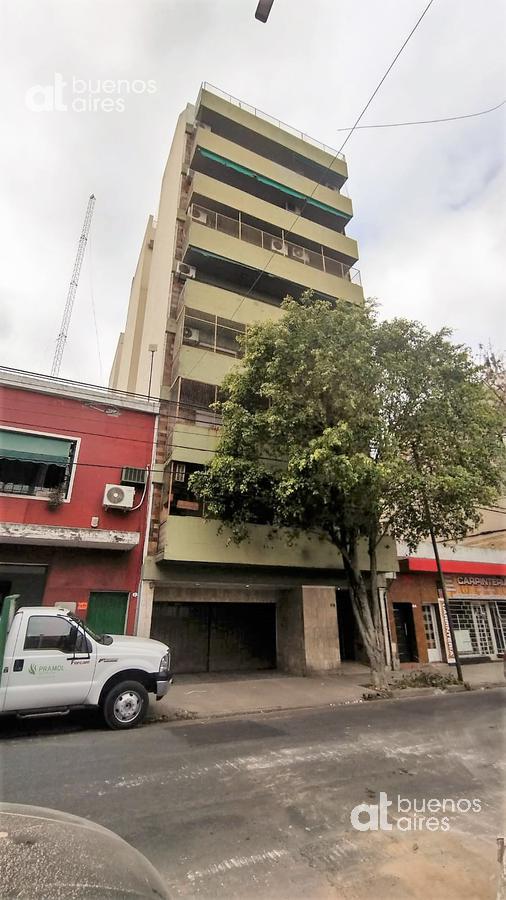 Boedo. Departamento 2 ambientes con terraza. Alquiler temporario.