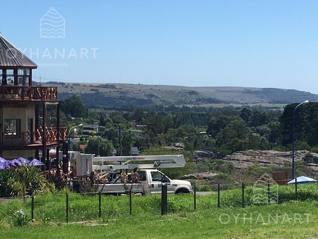 Terreno Comercial 1800m2 en Sierra De Los Padres