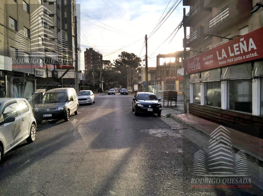 Local céntrico en el corazón de San Bernardo a metros del mar!