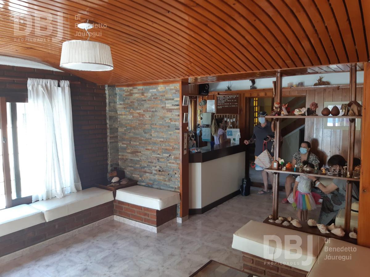 VENTA HOTEL FAMILIAR EN VILLA GESSELL