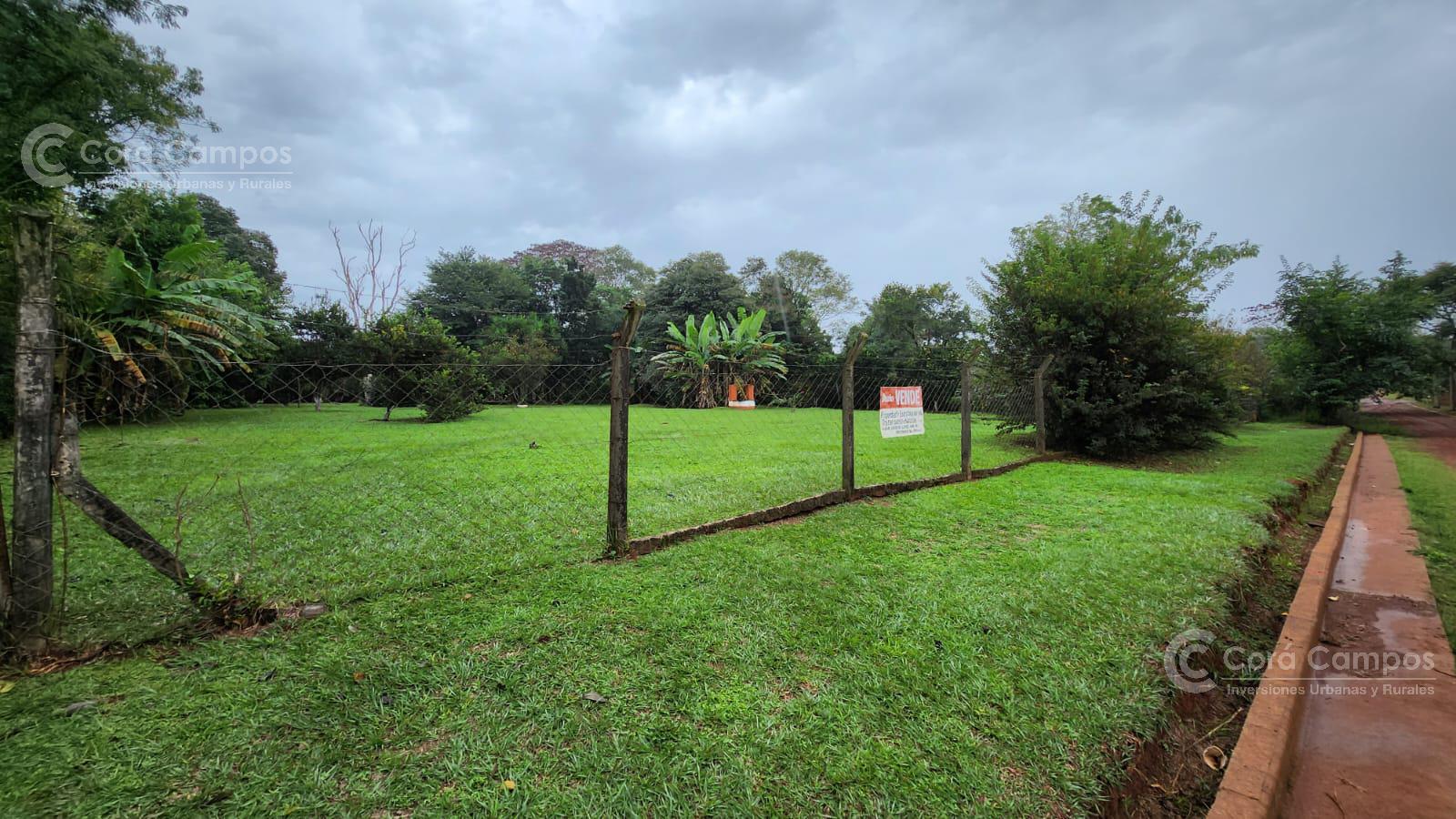 Se vende Terreno en Puerto Iguazú - Misiones 50x100