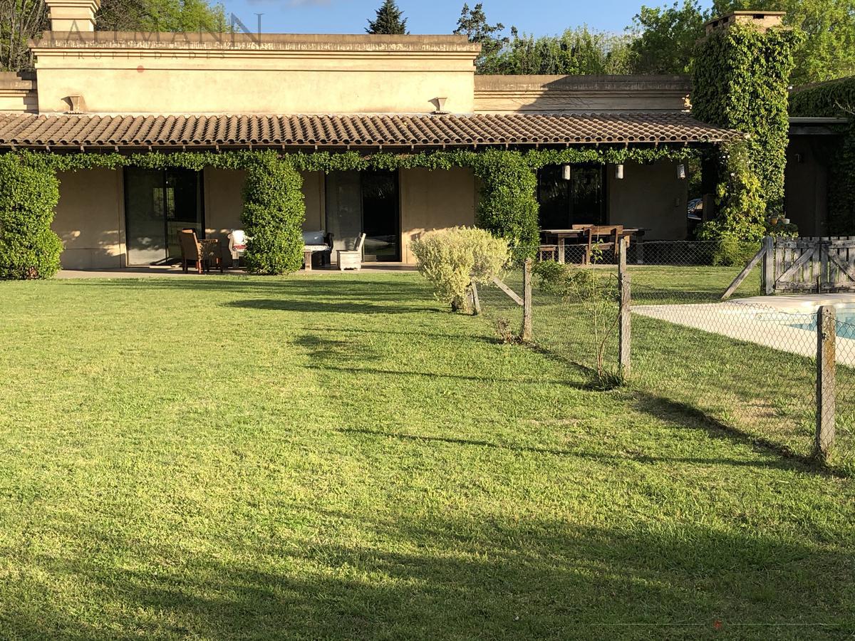 Casa con vista al polo  Mallmann Propiedades