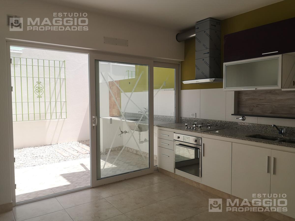 PH DUPLEX VENTA RAMOS MEJIA 3 AMBIENTES