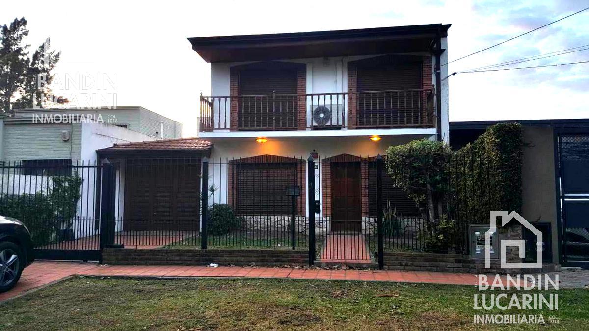 Casa en venta Ranelagh 3 dorm. Zona Casco. Permuta por propiedad Hudson menor / mayor valor.