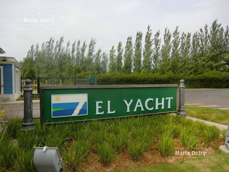 Venta Terreno El Yacht 892 m2