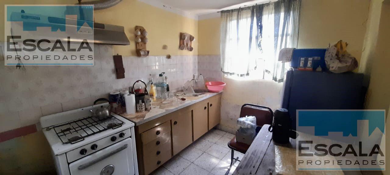 CASA DE DOS DORM CON AMPLIO TERRENO DE 1000 m2 EN GABOTO  EN VENTA