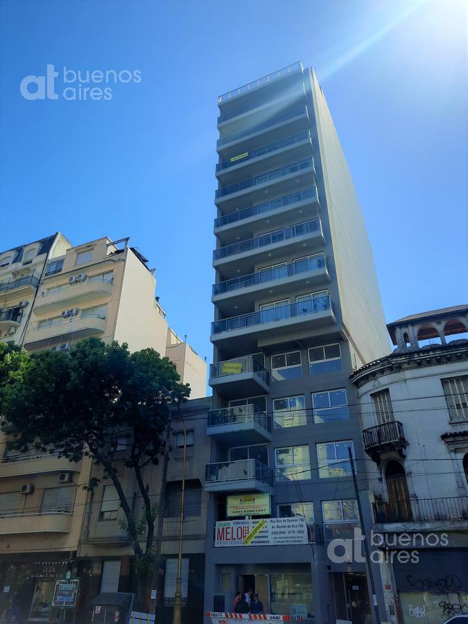 Venta Departamento 3 ambientes con balcón aterrazado en Barracas