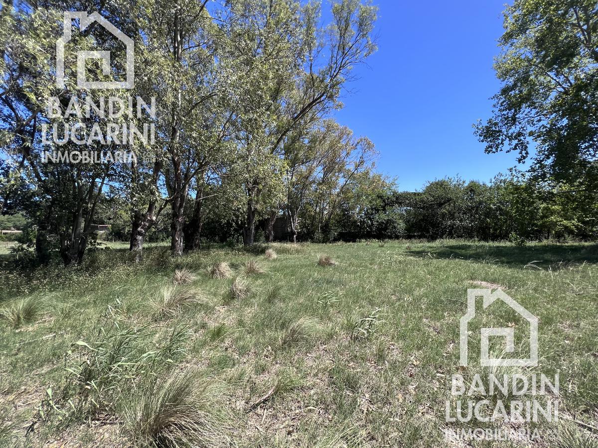 Terreno  en venta en Sourigues. Barrio Cerrado El Relincho Loteo. Escriturado. Pago contado.