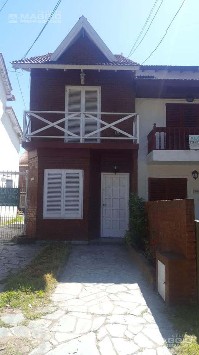 Triplex   Venta 4 ambientes  San Bernardo del Tuyu