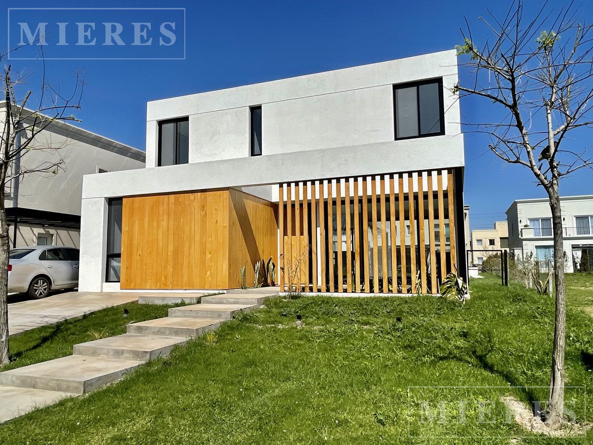 Casa en Alquiler anual sin muebles en Tipas, Nordelta