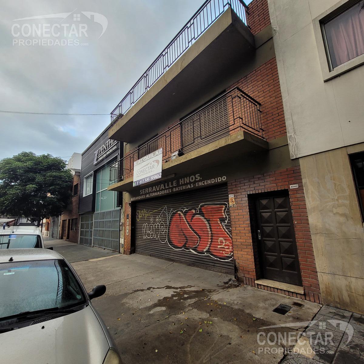 Local en Alquiler - Apto Todo Rubro  8 x 27   primer piso - 414m2