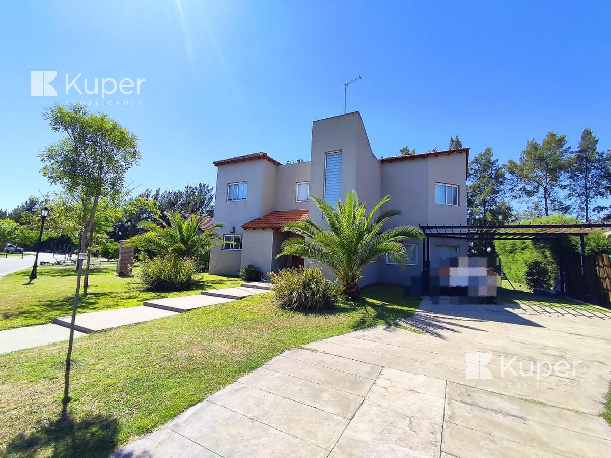 Venta casa 4 amb B° San Agustín. Villanueva