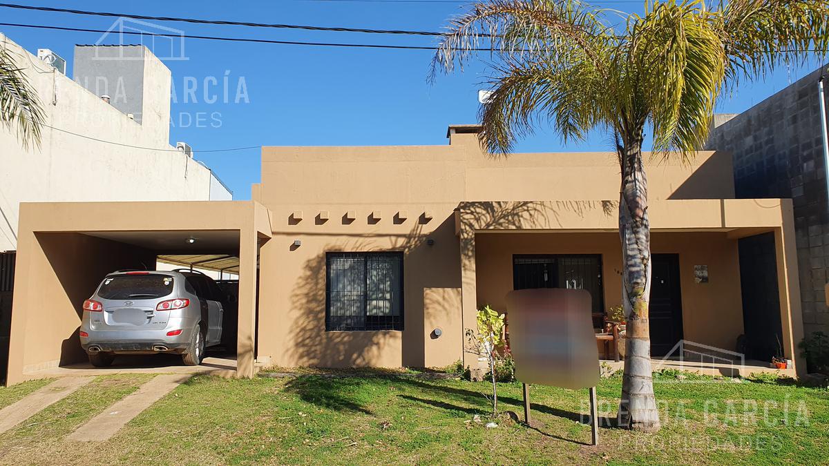 Casa En Venta Lindo Barrio- Villa San Jose