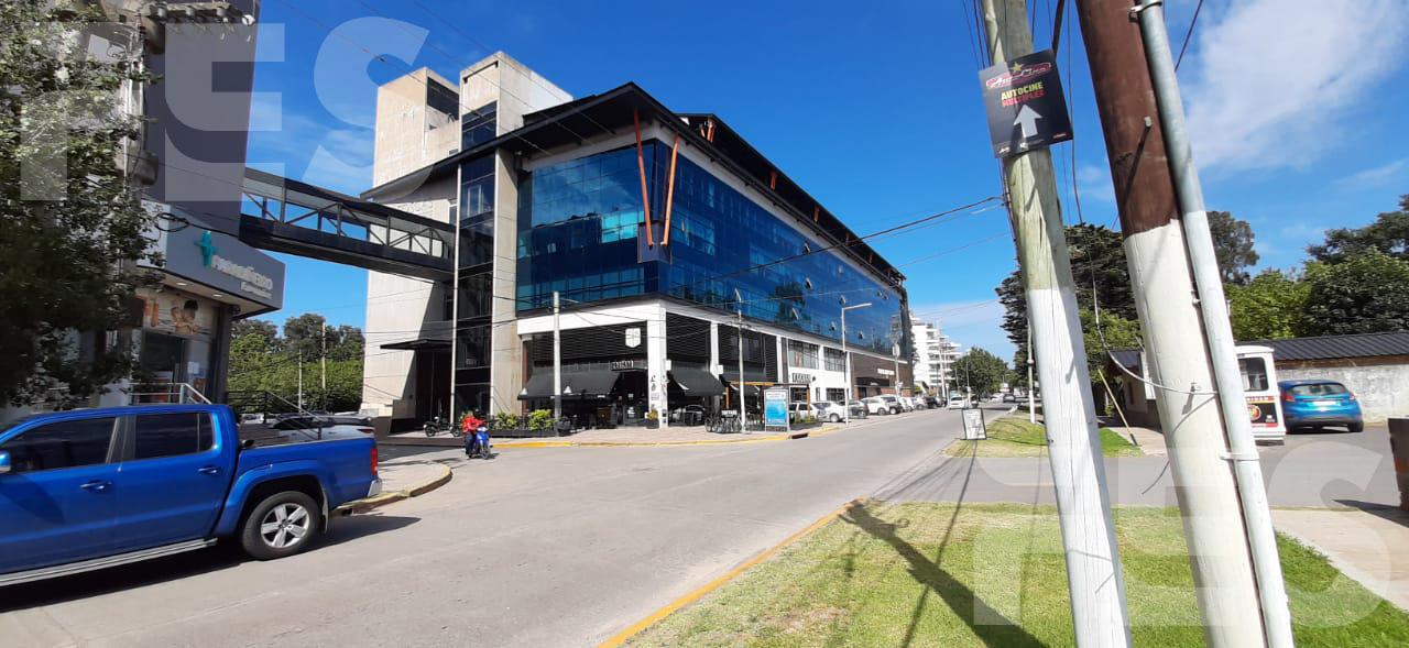 Venta de Oficina ubicada en Las Toscas Office, Canning, Ezeiza