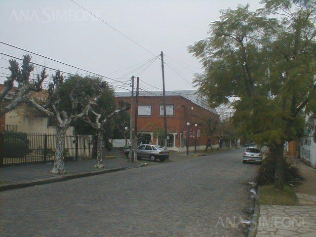 EDIFICIO DE 6.500 m2, sobre Fracción de terreno de 4.500m2.