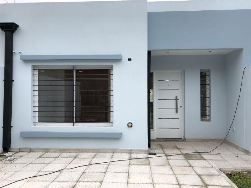 Duplex en venta de 2 dormitorios - Luján