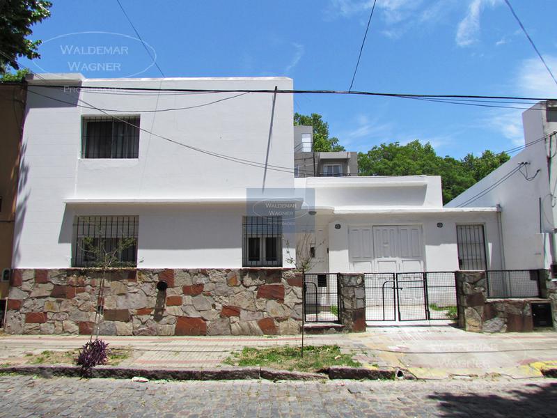 Terreno 240 m², R2U0  - Victoria