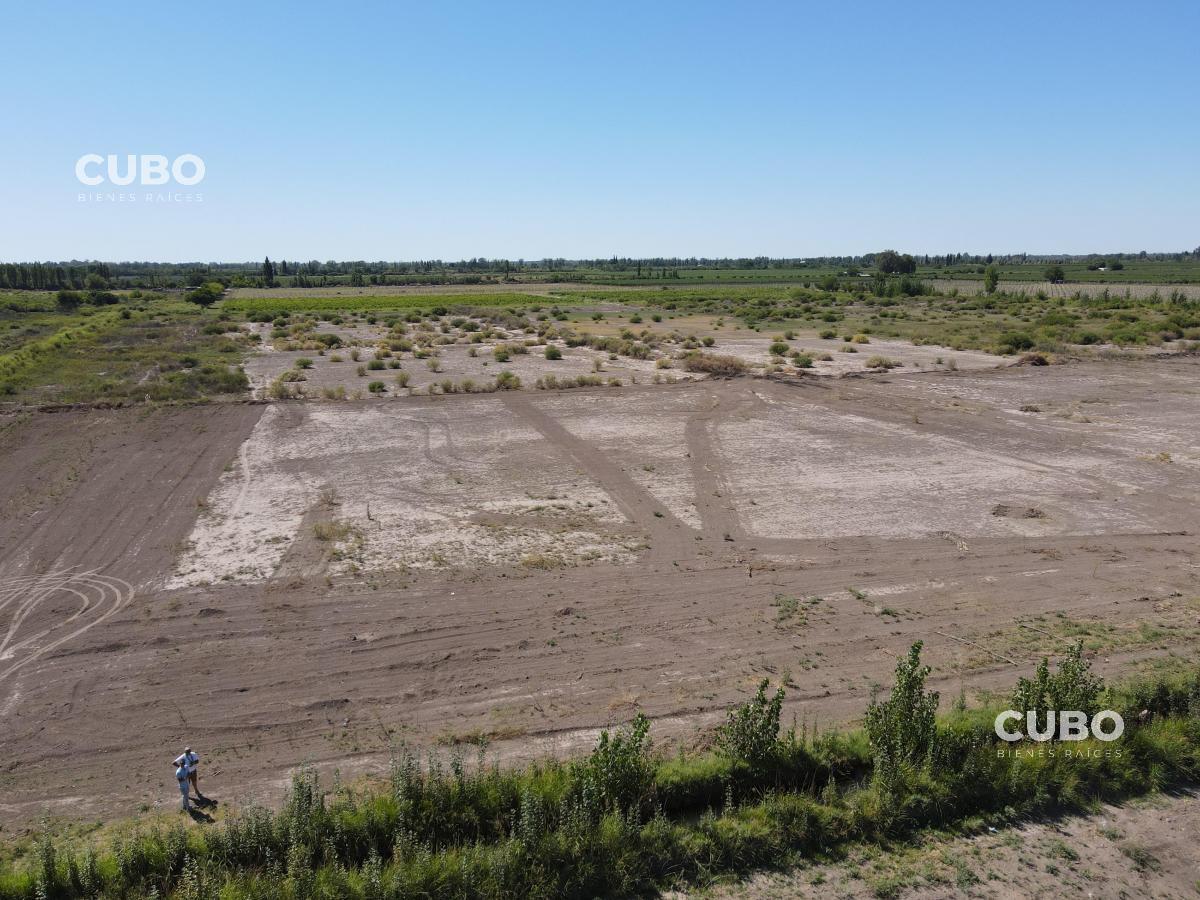 CUBO VENDE - Fracciones de 2000 metros en Alto Verde - San Martin - Oportunidad