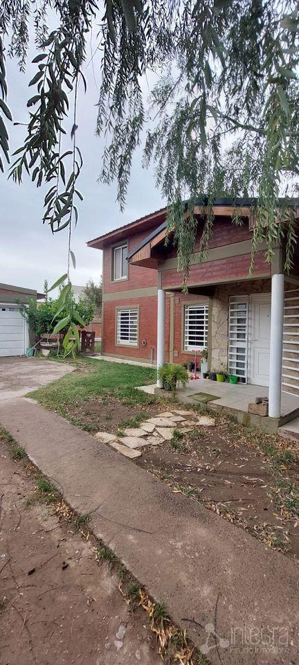 Casa céntrica en Fernandez Oro