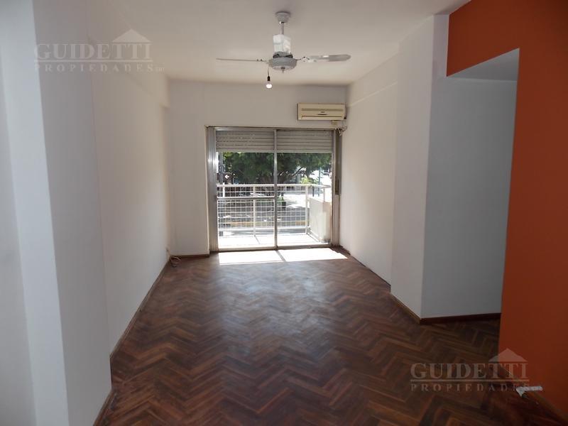 Venta Departamento 4 amb al frente c/balcón - Saavedra