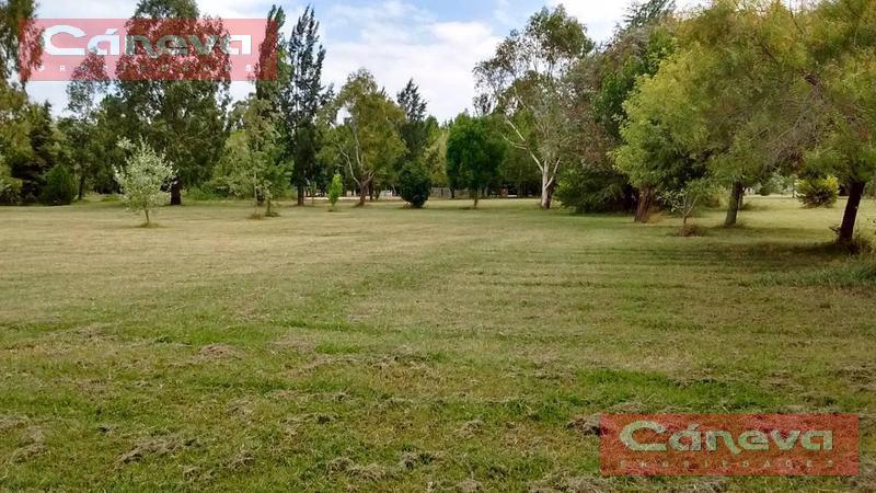 Terreno de 1500m2 en Club MIralagos, La Plata