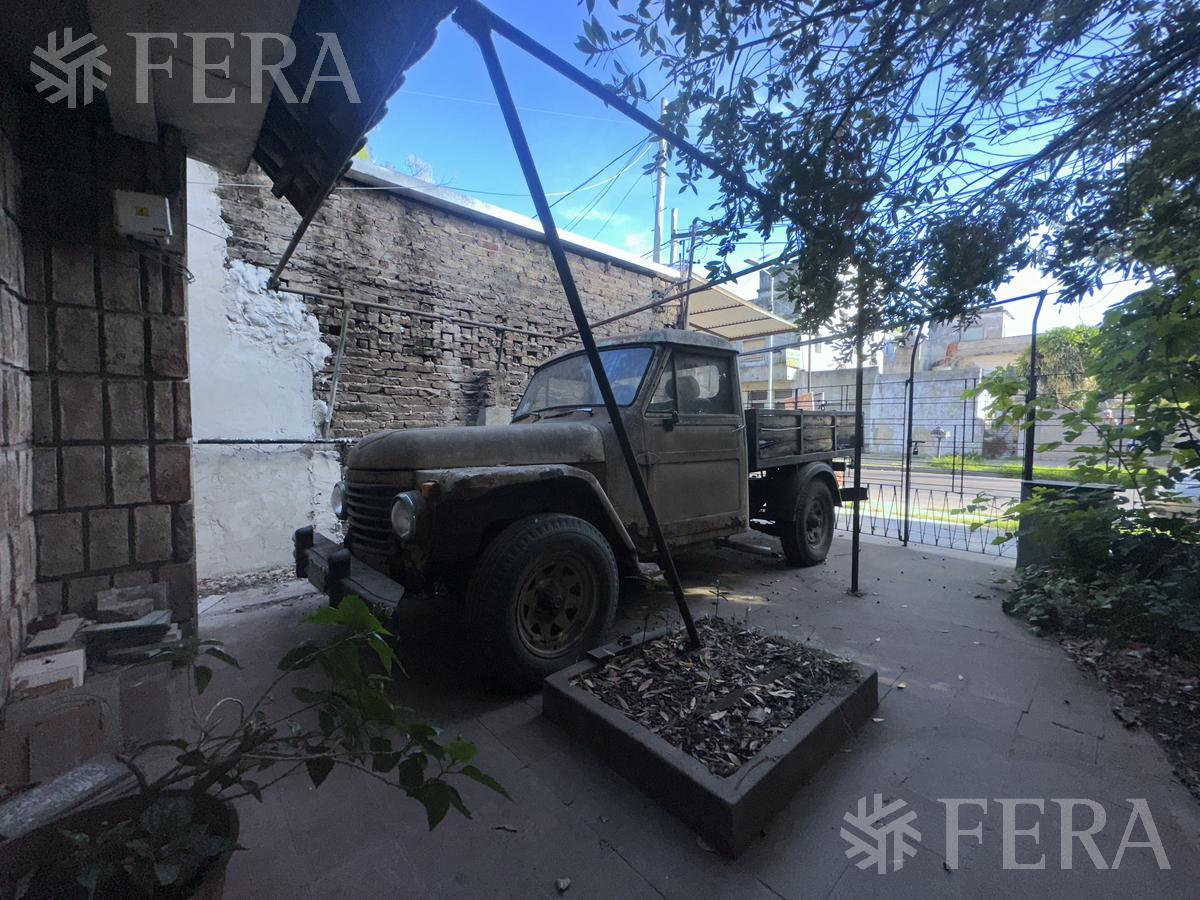 Venta de Terreno en Wilde (31229)