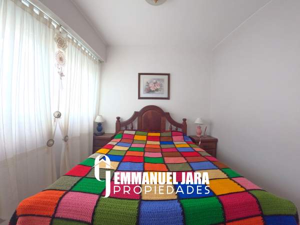 Venta departamento 3 ambientes en edificio Cabo Corrientes